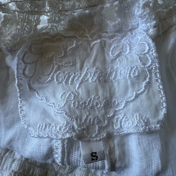 Temptations White Eyelet Ruffled Tunic - Picture 5 of 16